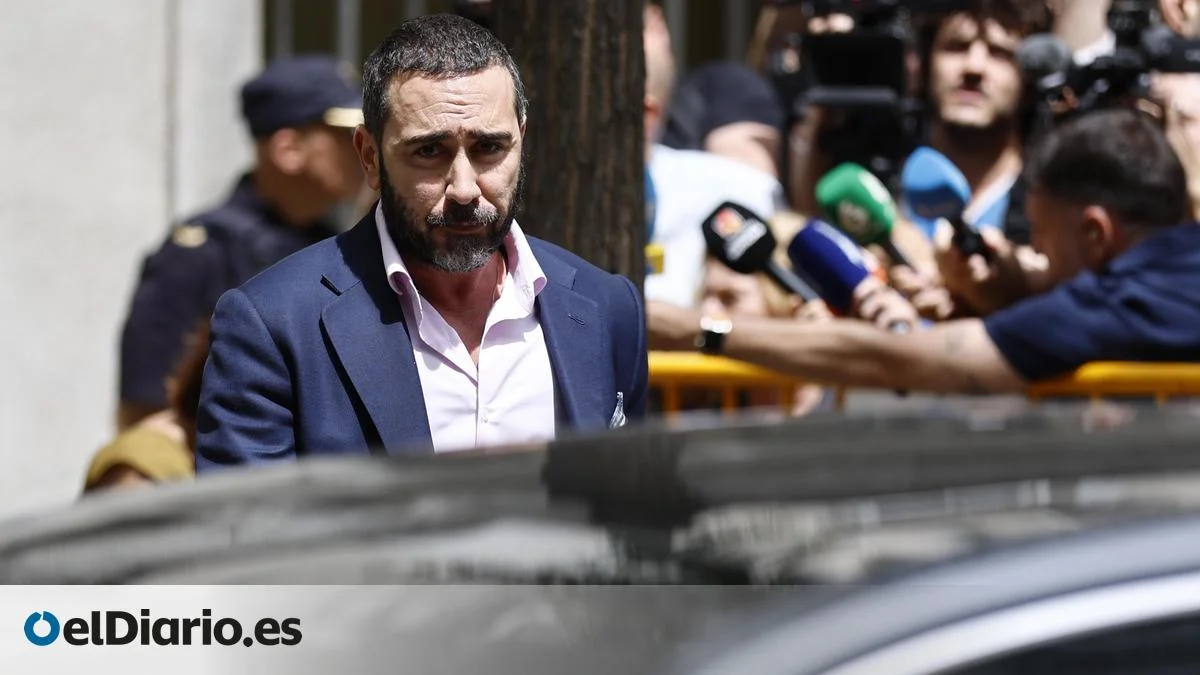 Aldama enfrenta críticas por pagar impuestos sobre su comisión de seis millones en caso Mascarillas