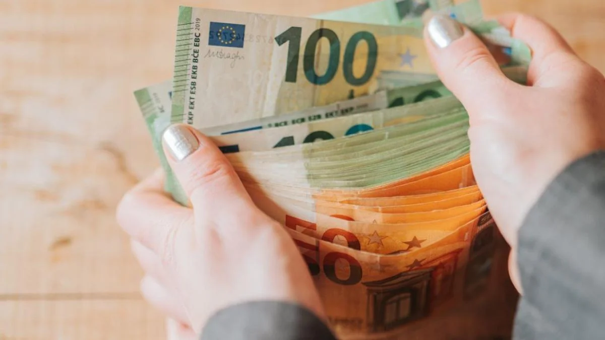 Aprovecha la vuelta al cole: las cuentas remuneradas de 2026 superan el 5% TAE