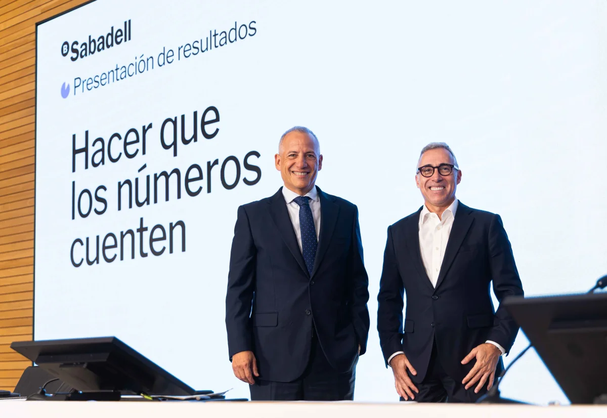 Banco Sabadell concluye la fase crítica de la OPA, marcando un nuevo rumbo estratégico
