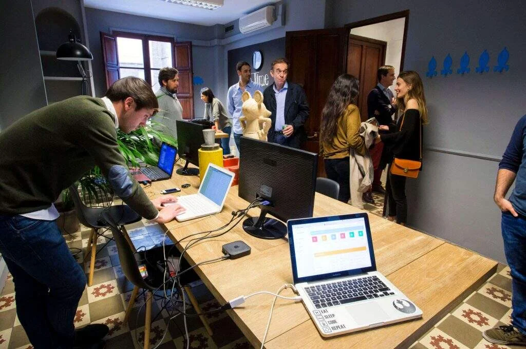 El ecosistema startup se agita: 50 empresas compiten por 30 millones en innovación tecnológica