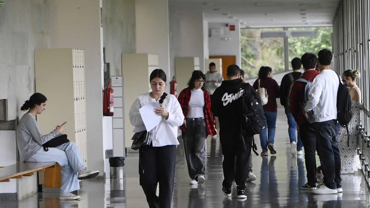 El proyecto 'Finanzas para jóvenes' transforma la educación económica de 530 adolescentes en Baleares