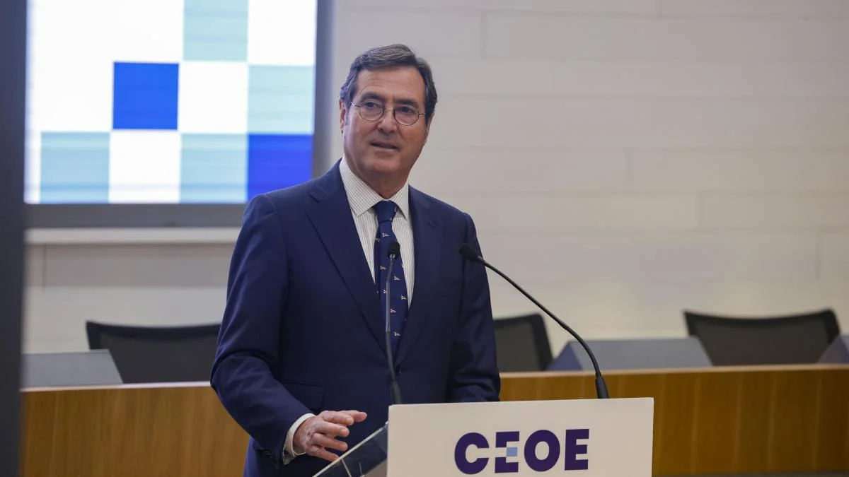 Garamendi advierte que la postura de los sindicatos complicará la recuperación económica