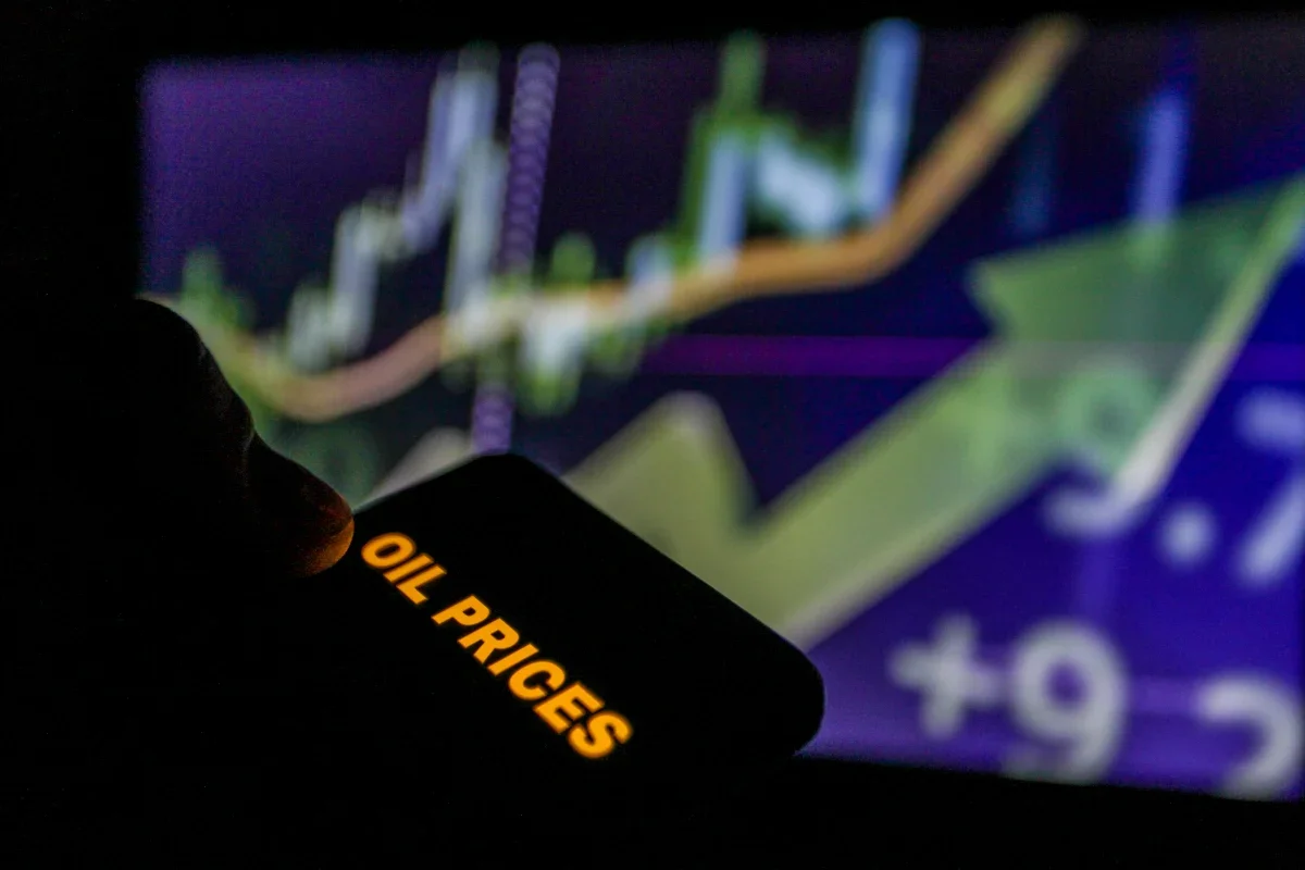 Incertidumbre en los mercados: inversores pendientes de la Fed y tensiones geopolíticas