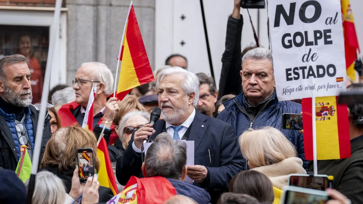 Julio Ariza se convierte en el abogado de Plus Ultra en su batalla contra Vox