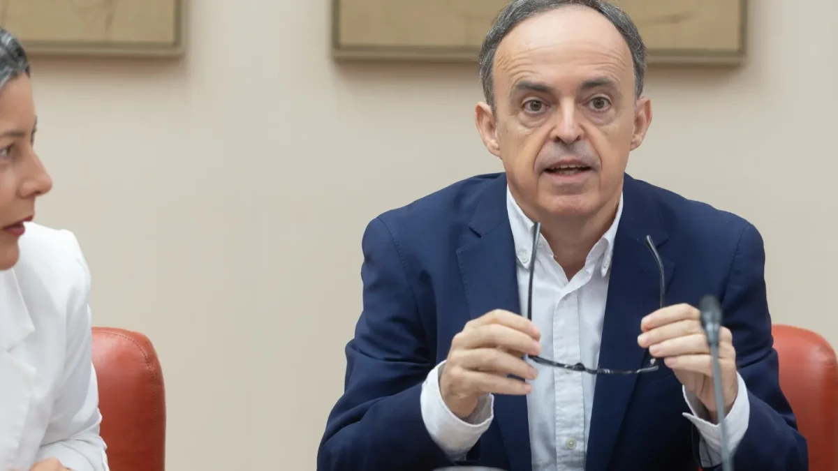 La CNMC refuerza su imparcialidad con la elección de Ganuza sin vínculos políticos ni empresariales