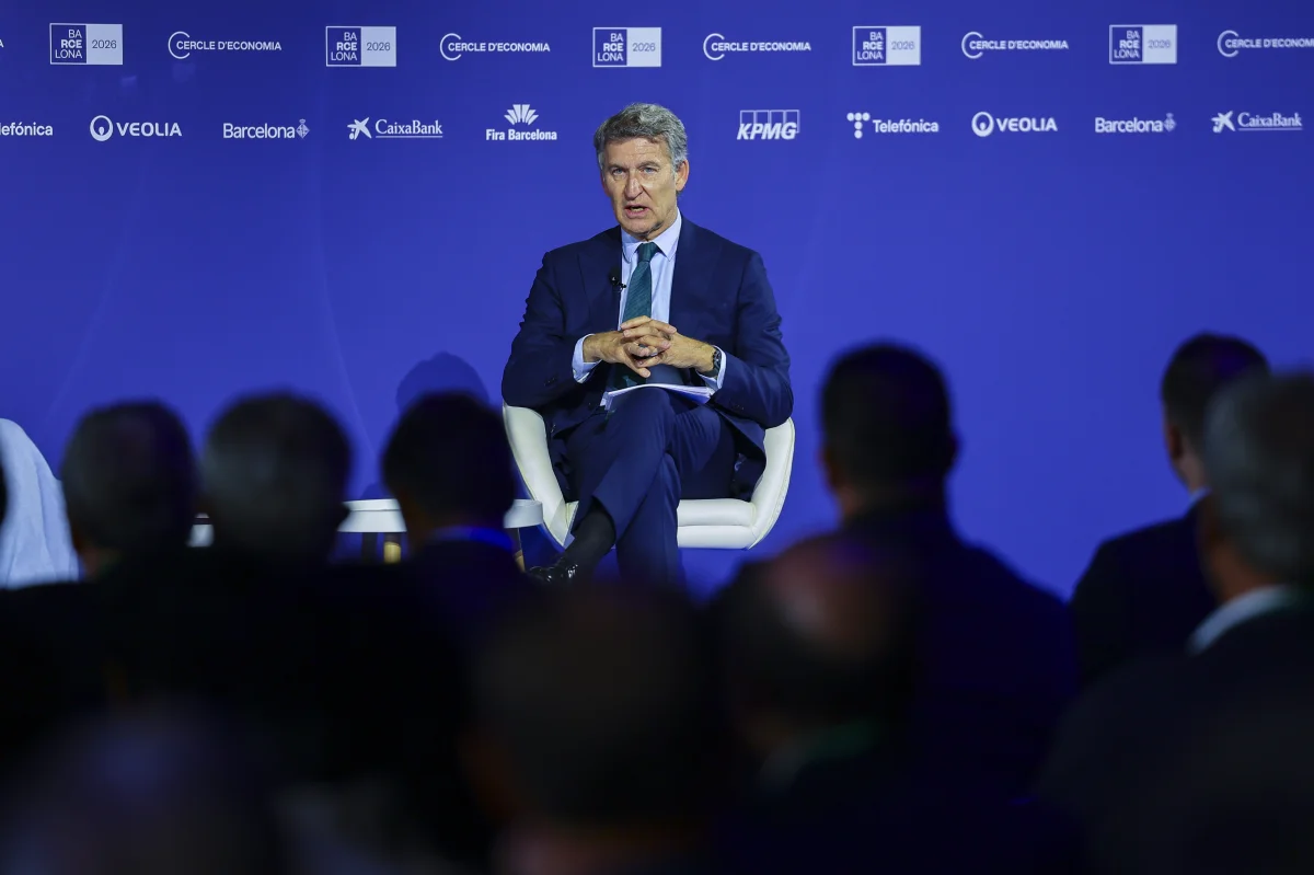 La incertidumbre en el sector bancario se intensifica tras el encuentro entre Feijóo y el presidente de Sabadell.