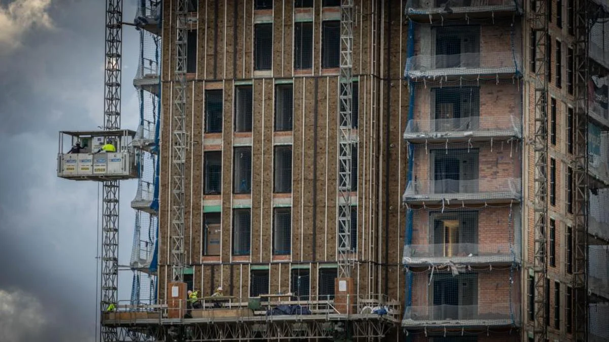Las empresas enfrentan pérdidas millonarias por la crisis de la vivienda en España