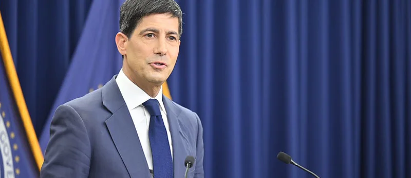 Las gestoras internacionales ajustan sus estrategias ante la nueva era restrictiva de la Fed