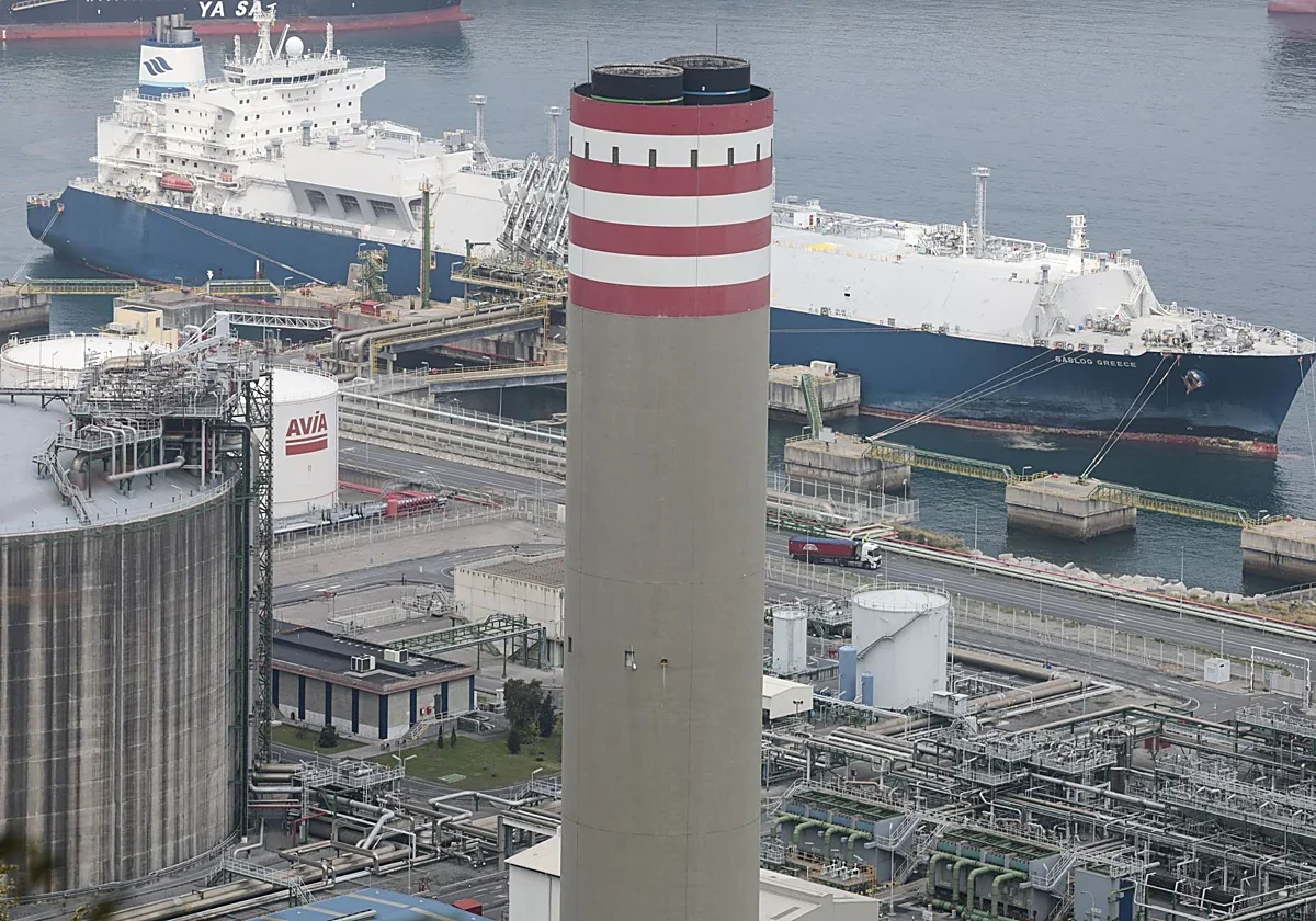Las importaciones de gas ruso caen drásticamente, complicando el invierno en España