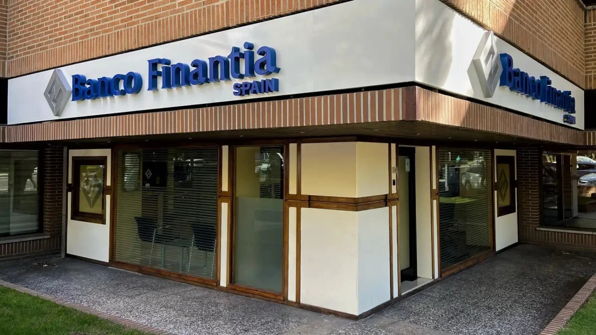 Los ahorradores se benefician de depósitos al 3% mientras la inflación persiste