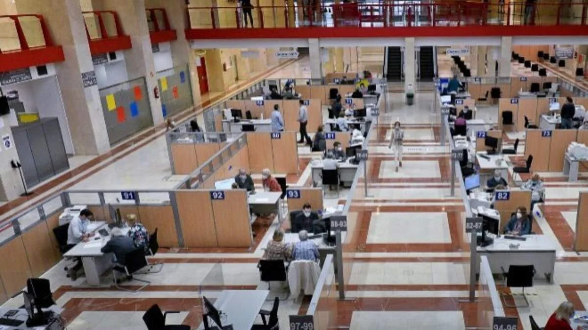 Los autónomos enfrentan un nuevo golpe: Hacienda retiene devoluciones de renta para deudas
