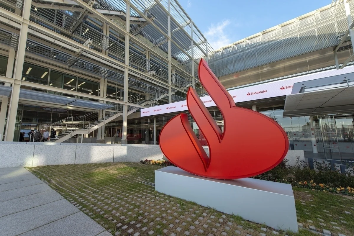 Los clientes de banca privada de Santander disfrutarán de nuevos servicios prémium