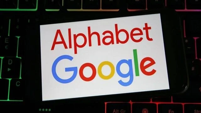 Los inversores se muestran cautelosos ante la caída del Dow y la inminente presentación de Alphabet y Tesla