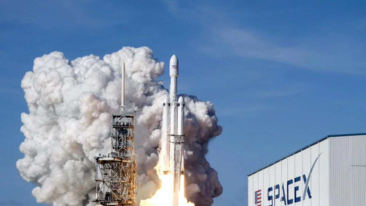 Los mercados se preparan para la histórica salida a bolsa de SpaceX, un hito sin precedentes