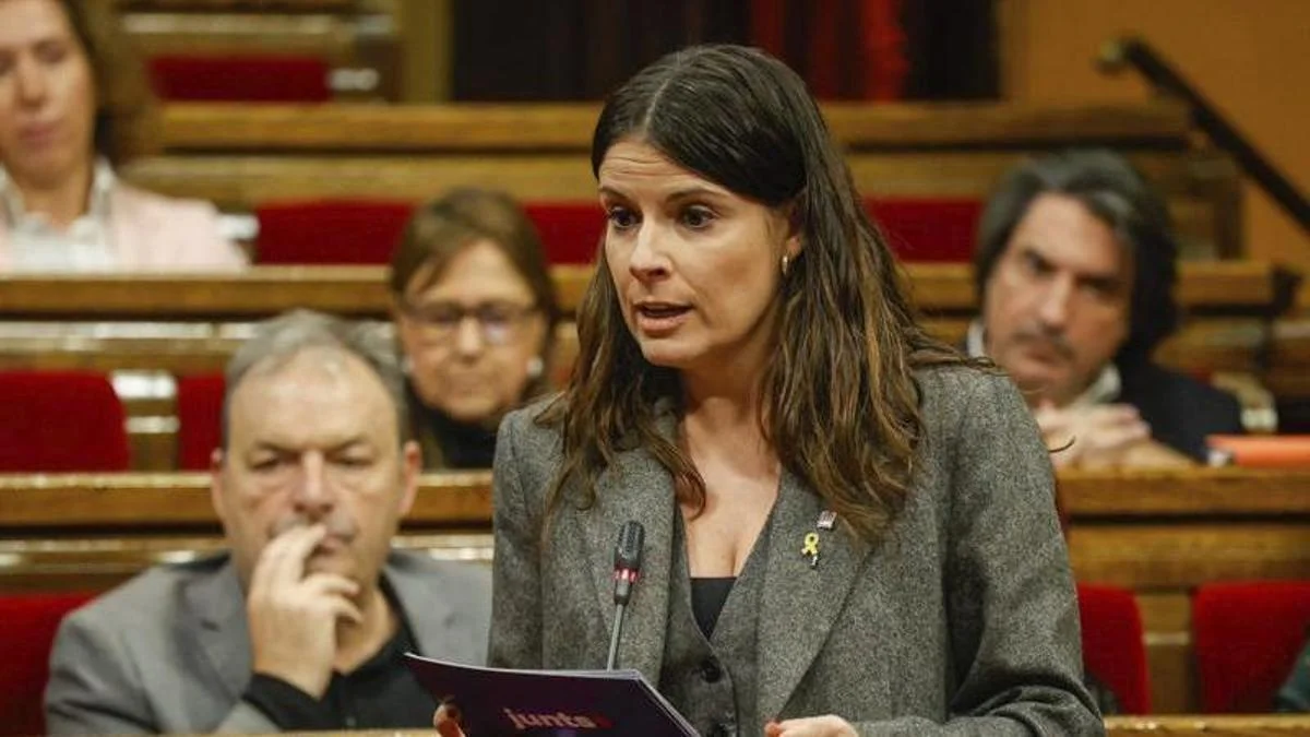 Los nuevos presupuestos de Junts prometen menos impuestos y un MIR para docentes en Cataluña