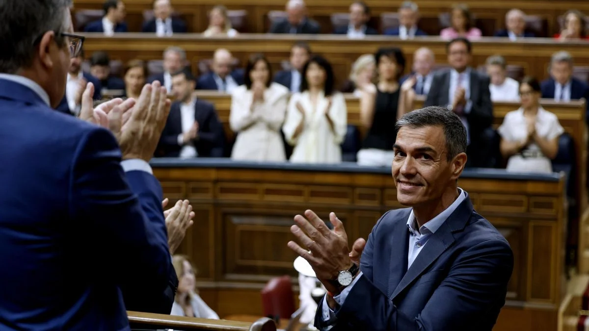 Sánchez defiende su integridad mientras la oposición intensifica las acusaciones de corrupción