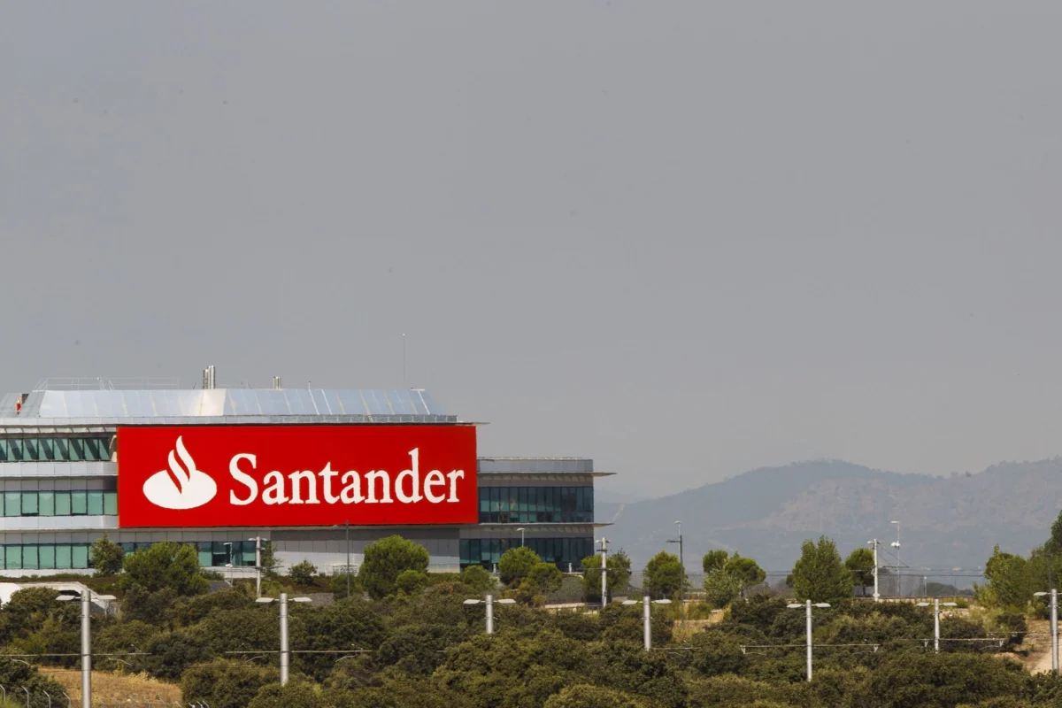 Santander refuerza su estrategia con la innovación en su modelo financiero pentagonal