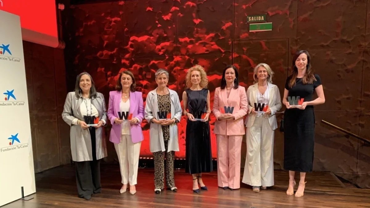 Siete mujeres influyentes en economía y finanzas reciben el reconocimiento de Womenvalue hoy.